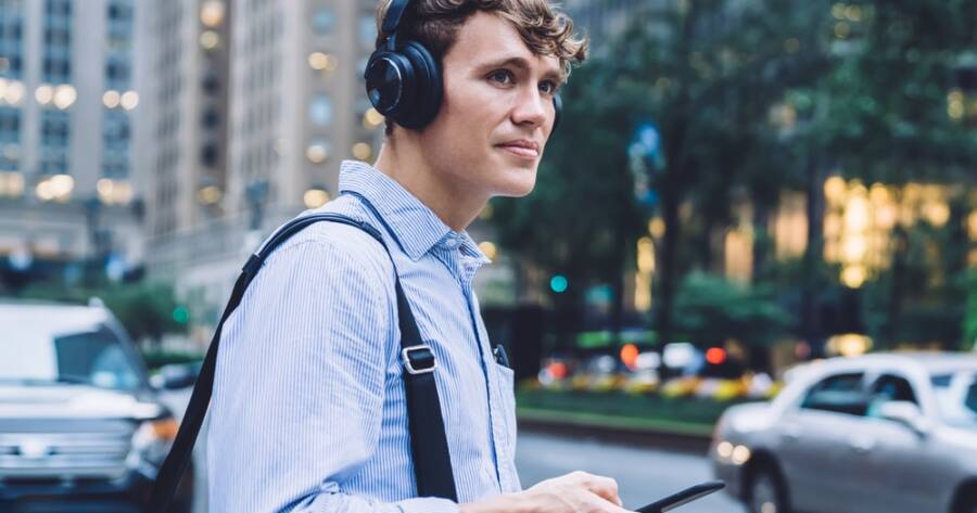 The Ultimate Guide to Choosing Noise-Cancelling Headphones